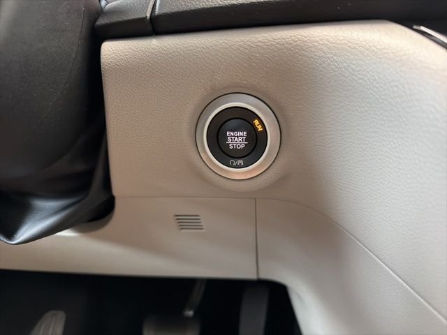 Used 2023 Silver Chrysler LX image 29