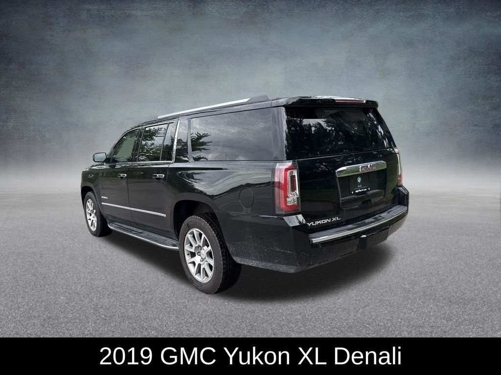 Used 2019 Black GMC Denali image 3