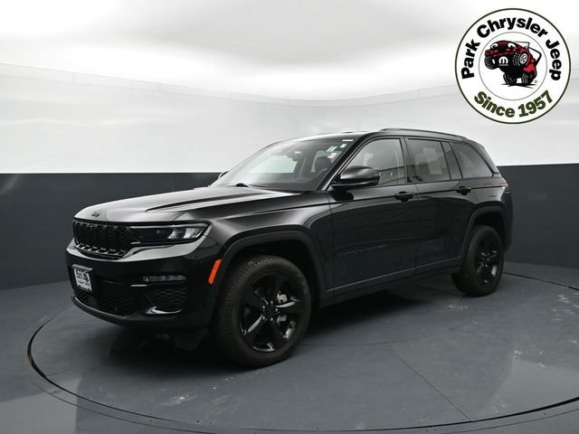 Used 2023 Jeep Grand Cherokee Limited with VIN 1C4RJHBG9PC621033 for sale in Burnsville, Minnesota