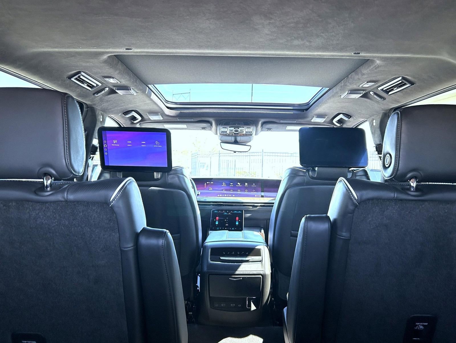 2025 Cadillac Escalade Sport Platinum - Photo 23