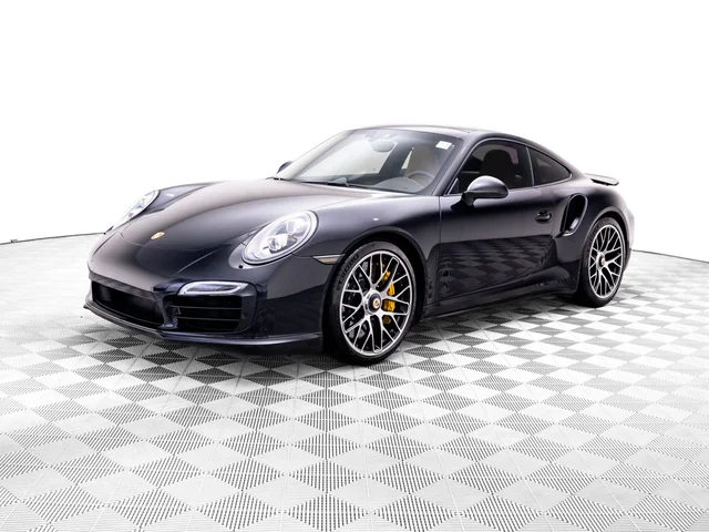 2015 Porsche 911 Turbo S