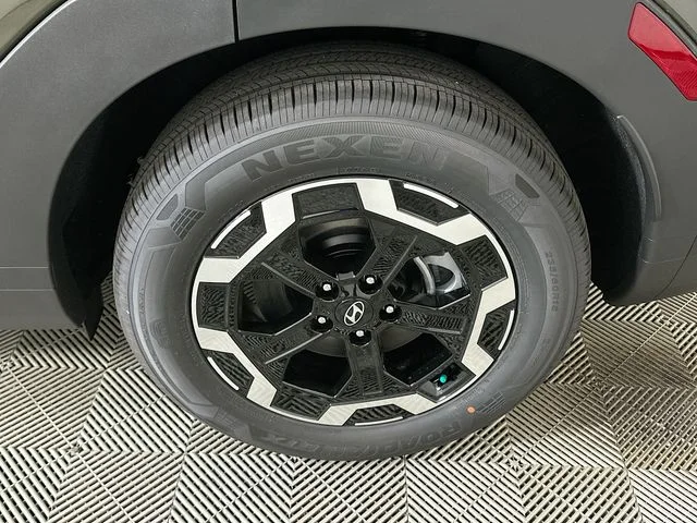 New 2026 Green Hyundai SEL image 20