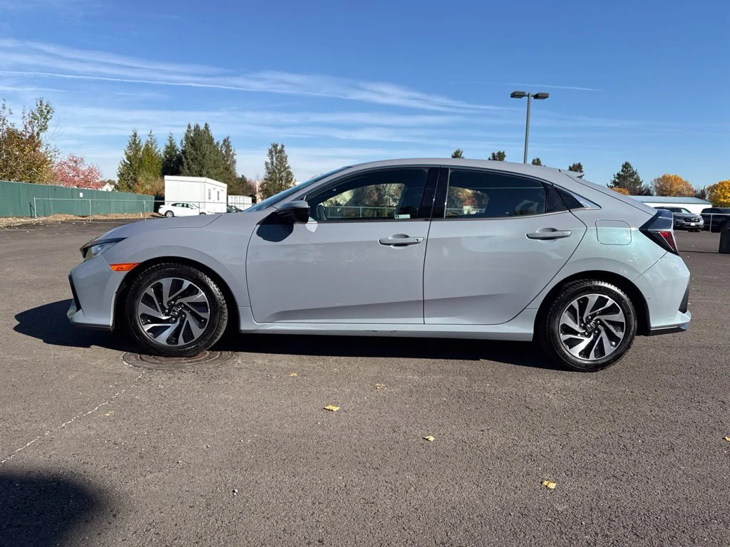 Used 2019 Sonic Gray Pearl Honda LX image 4