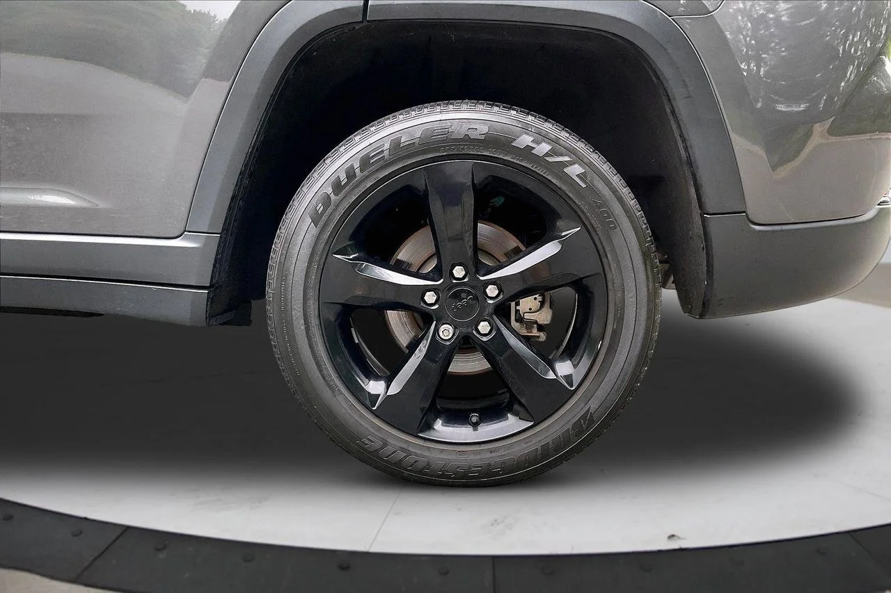 Certified Used 2023 Gray Jeep Altitude X image 35