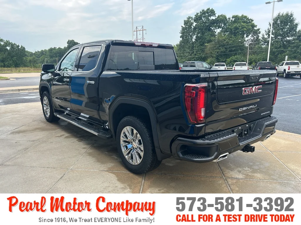 2026 GMC Sierra 1500 Denali - Photo 7