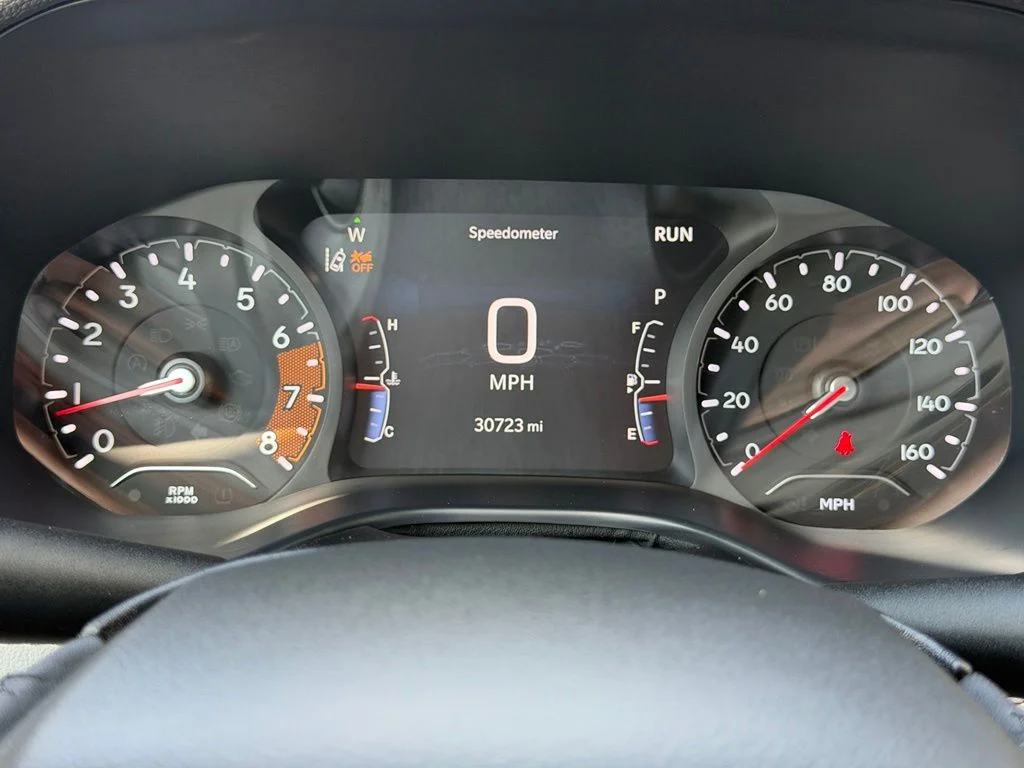 Used 2025 White Jeep Limited image 20
