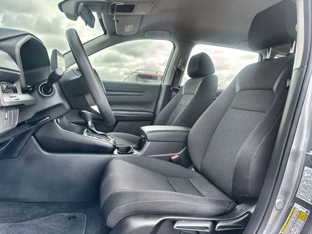 Used 2024 Silver Honda LX image 11