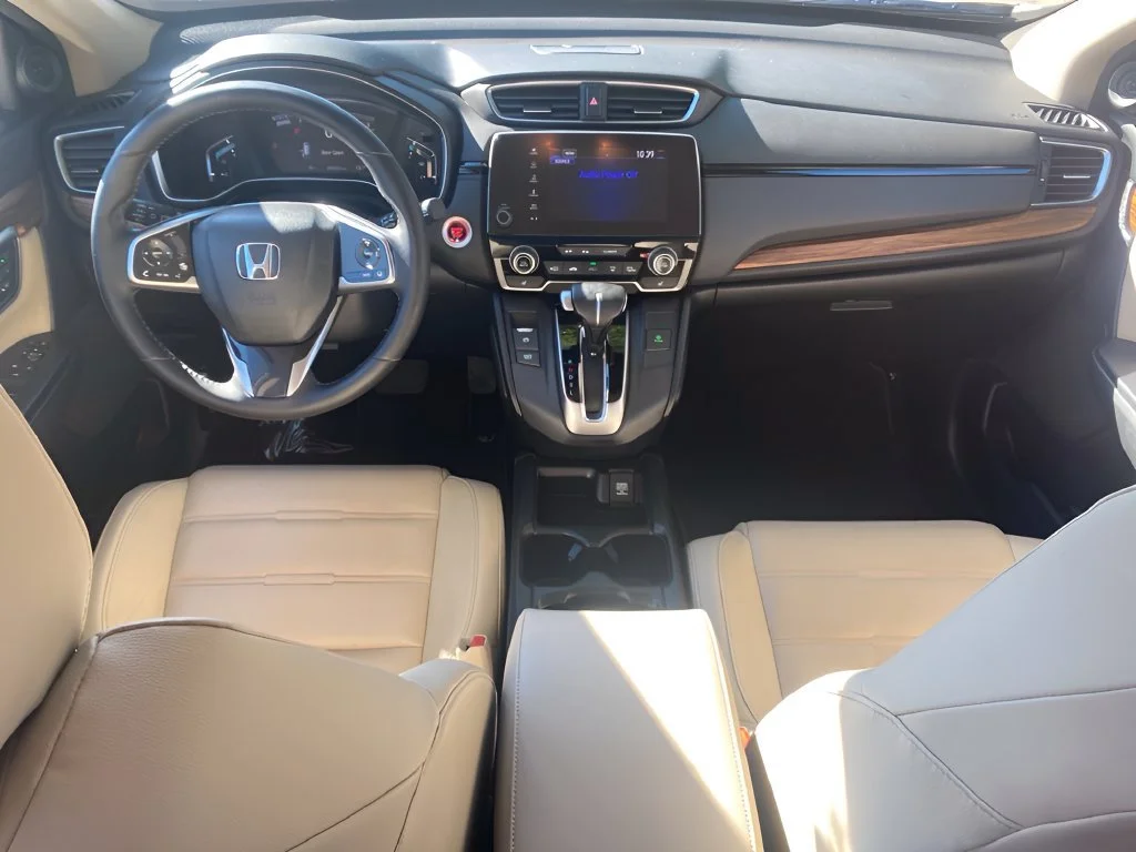 Used 2018  Honda Touring image 13