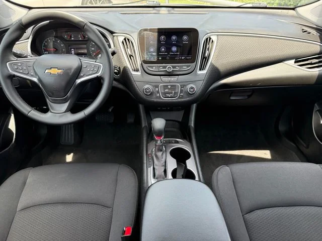 Used 2025 Gray Chevrolet RS image 20