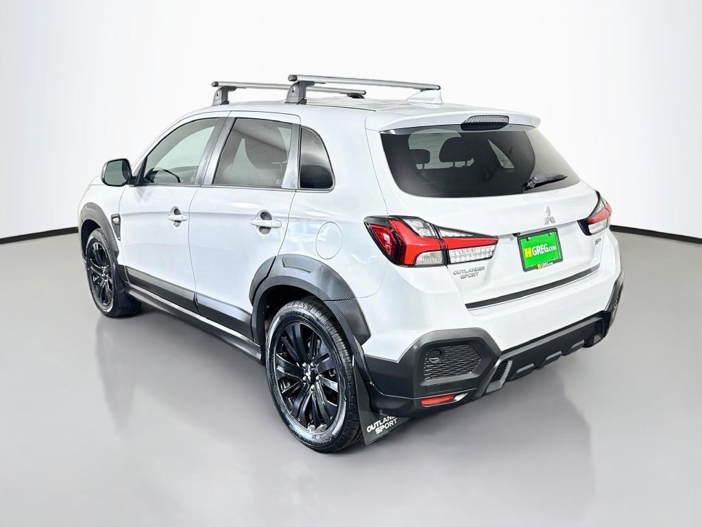 Used 2024 White Diamond Mitsubishi 2.0 Trail Edition image 5