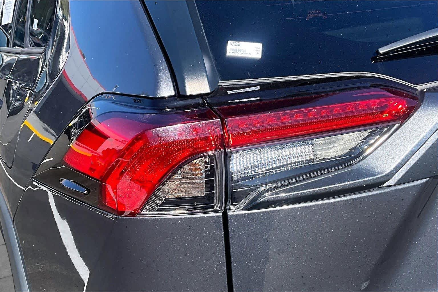 Used 2021 Magnetic Gray Metallic Toyota XLE image 29