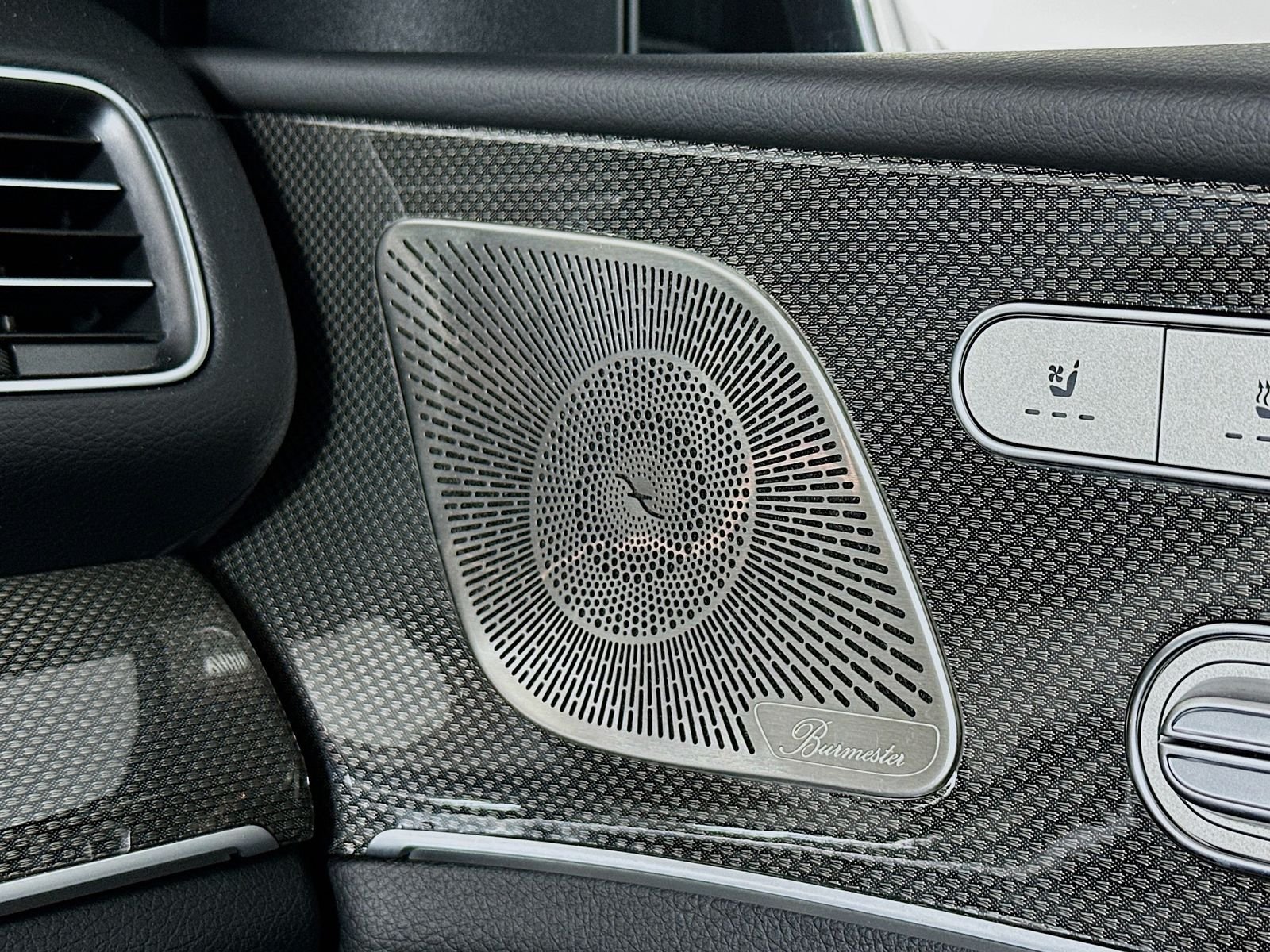 2022 Mercedes-Benz GLS GLS450 - Photo 19