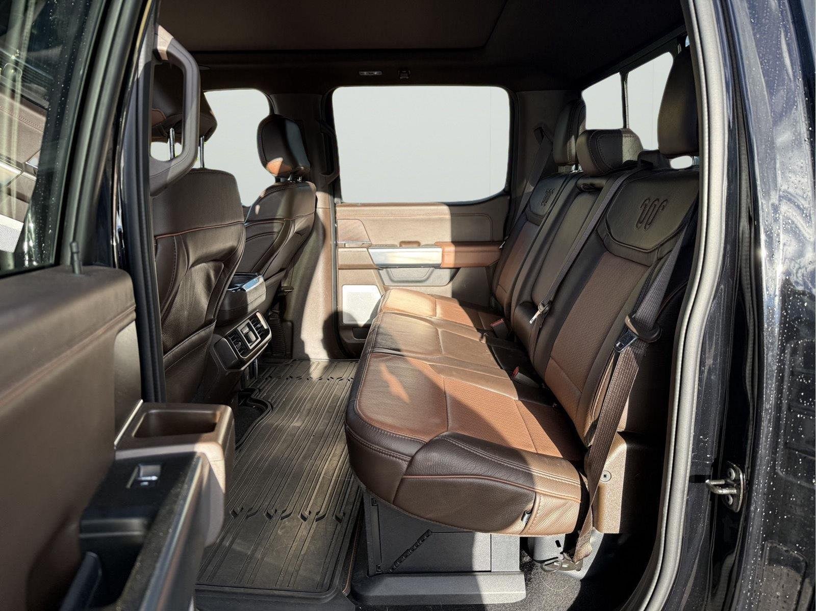 Used 2025 Agate Black/Marsh Gray Ford King Ranch image 10