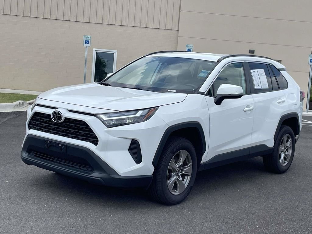 Used 2024 White Toyota XLE image 7