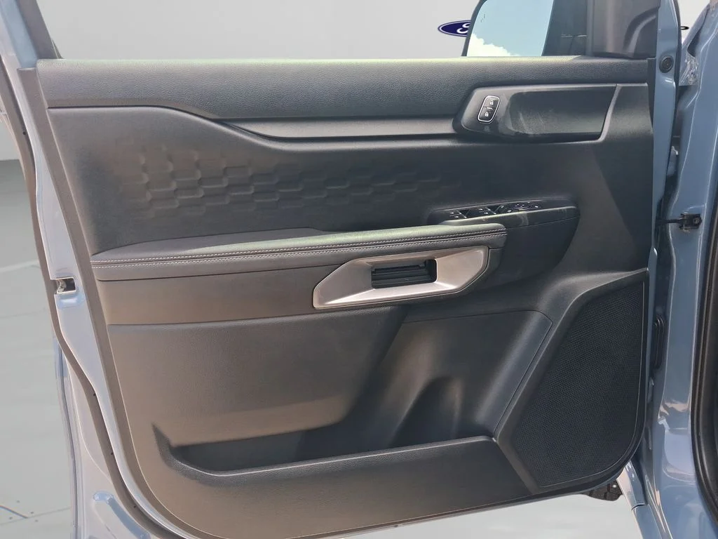 Used 2024 Azure Gray Metallic Ford XLT image 22