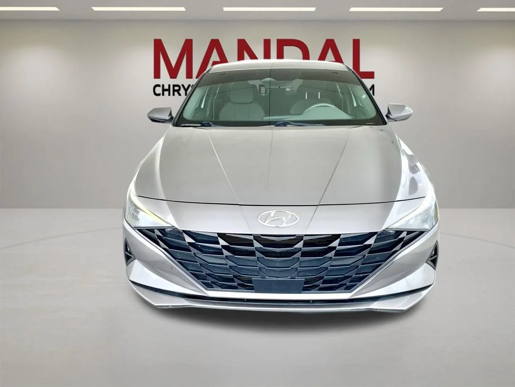 Used 2022 Hyundai Elantra SEL with VIN KMHLS4AG9NU257745 for sale in D'Iberville, MS