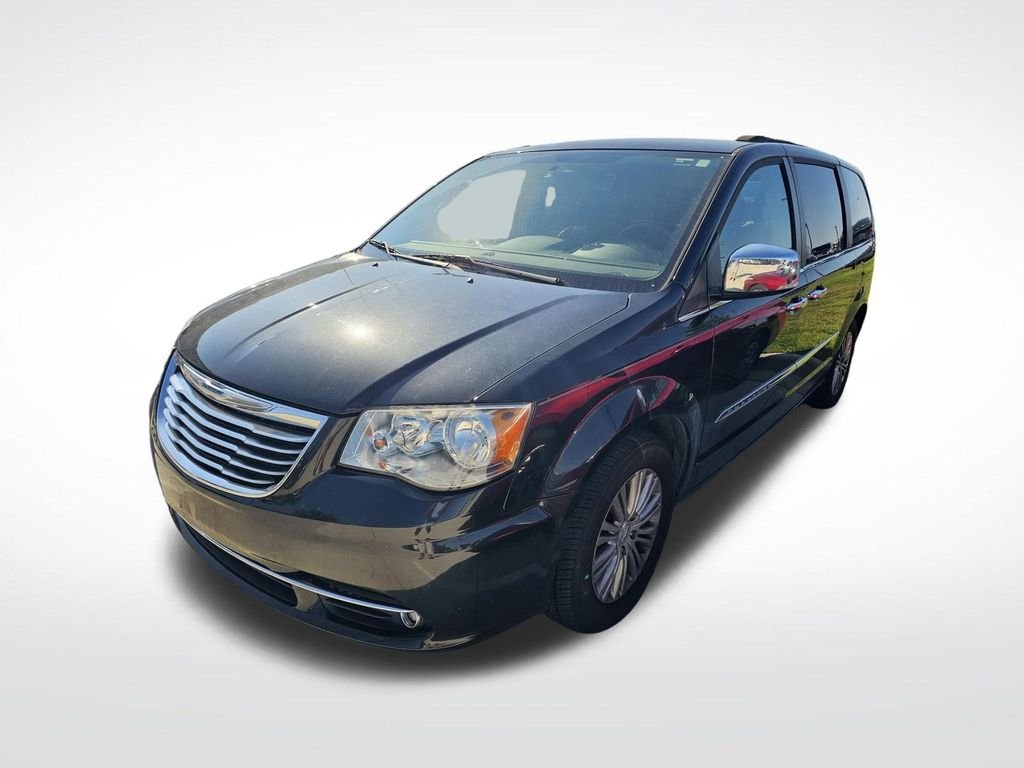 Used 2015 Black Chrysler Touring-L image 9