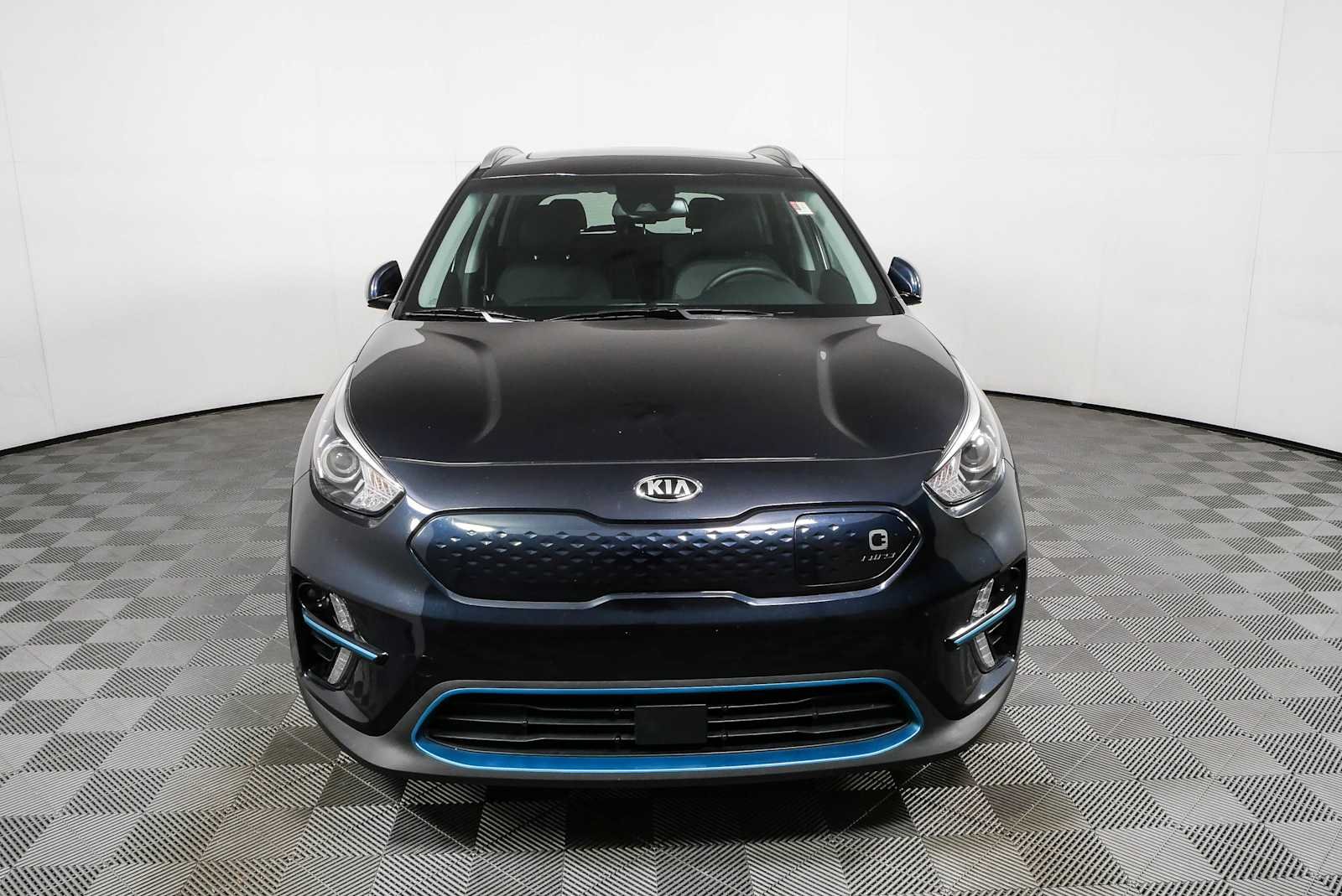 Used 2020 Gravity Blue Kia EX Premium image 28