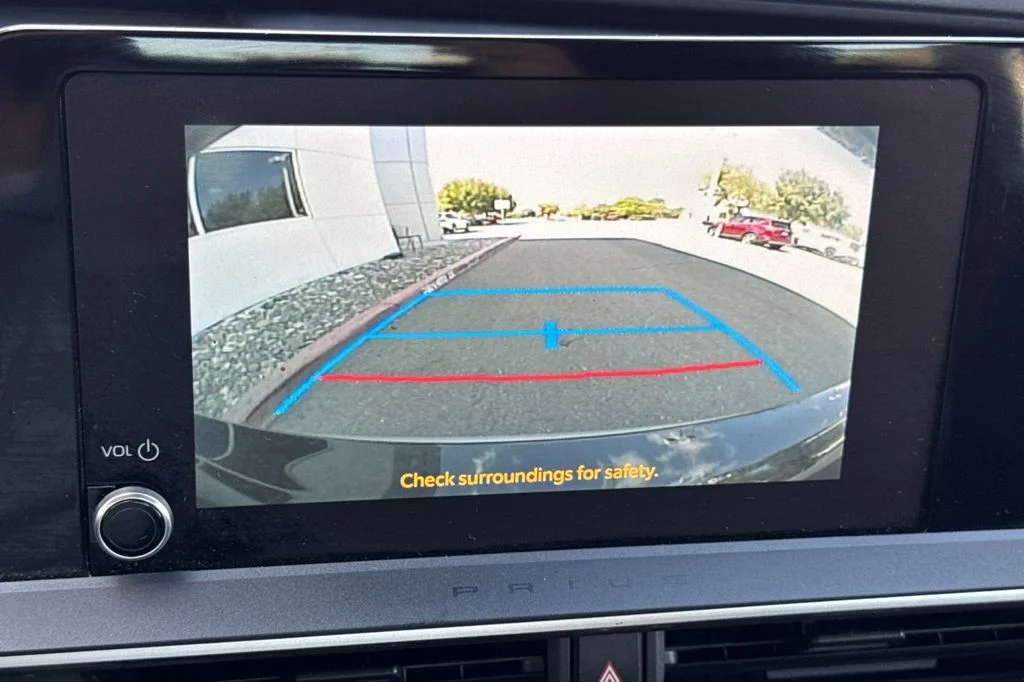 Used 2026  Toyota SE image 23