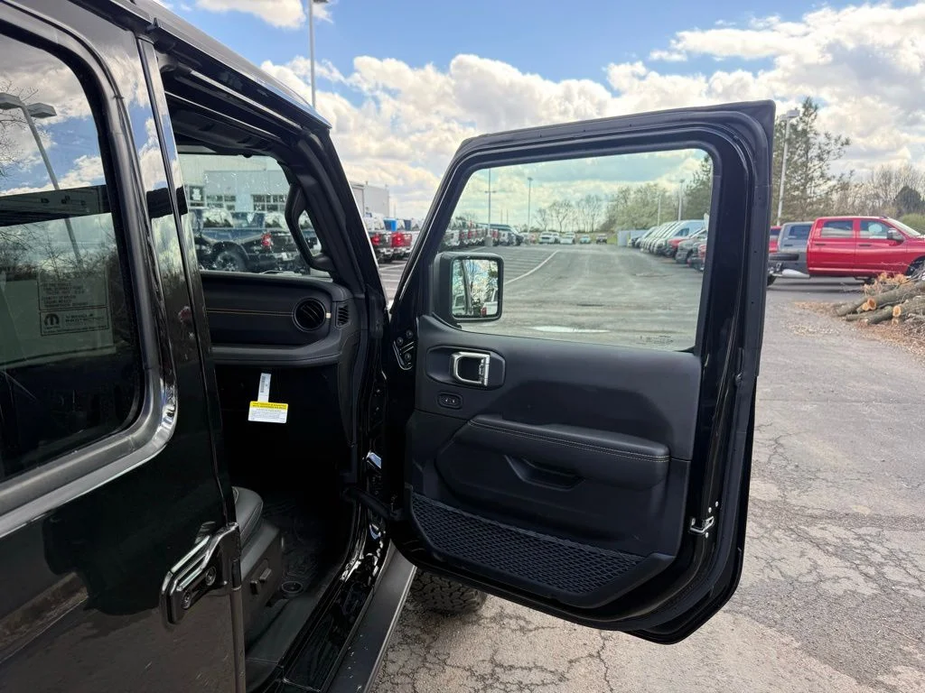 New 2025 Black Jeep Rubicon 392 image 60