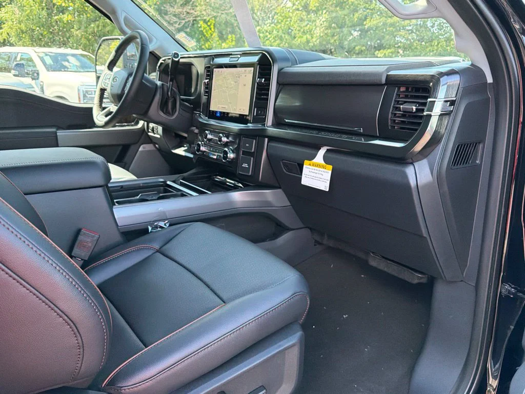 New 2027 Agate Black Metallic Ford F-250® Lariat® image 15