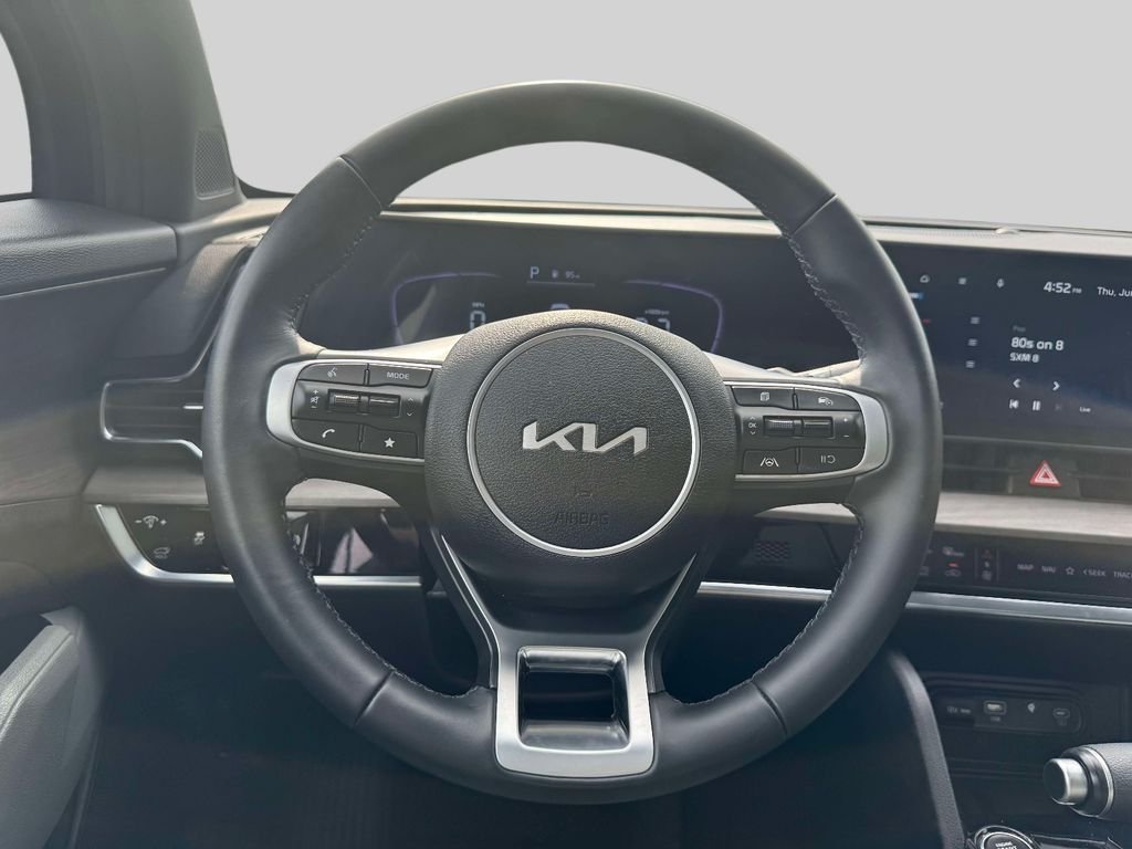 Used 2023 Black Kia X-Line image 12