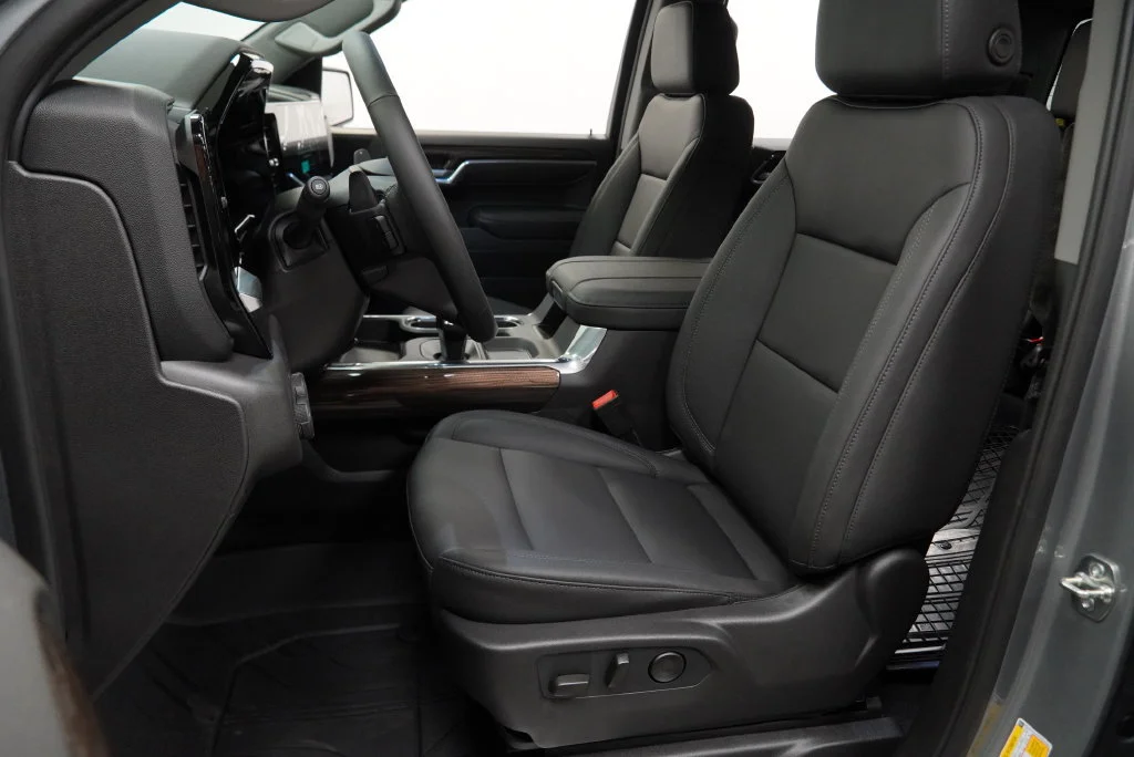 2026 Chevrolet Silverado 1500 RST - Photo 17