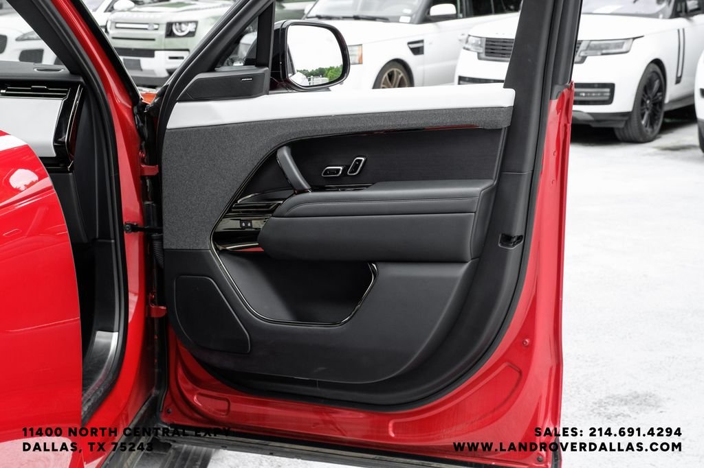Used 2023 Firenze Red Metallic Land Rover SE Dynamic image 51