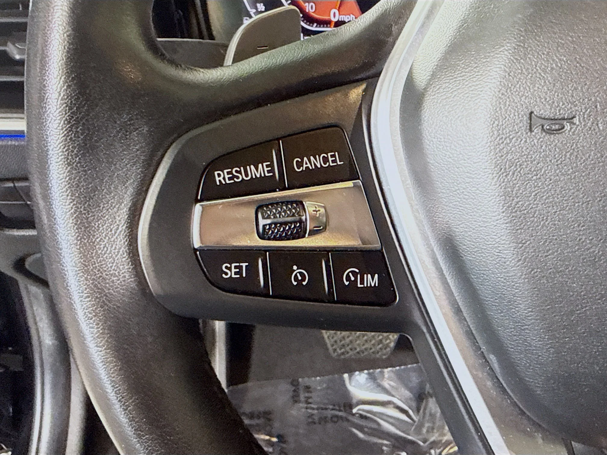 Used 2019 Black Sapphire Metallic BMW 330i image 10
