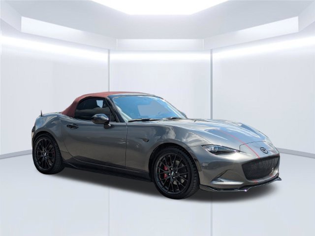 Used 2018 Gray Mazda Club image 9