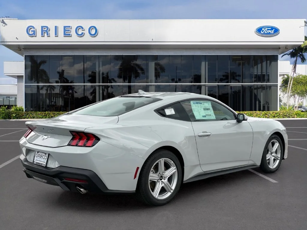New 2026 Avalanche Gray Ford EcoBoost® Fastback image 7
