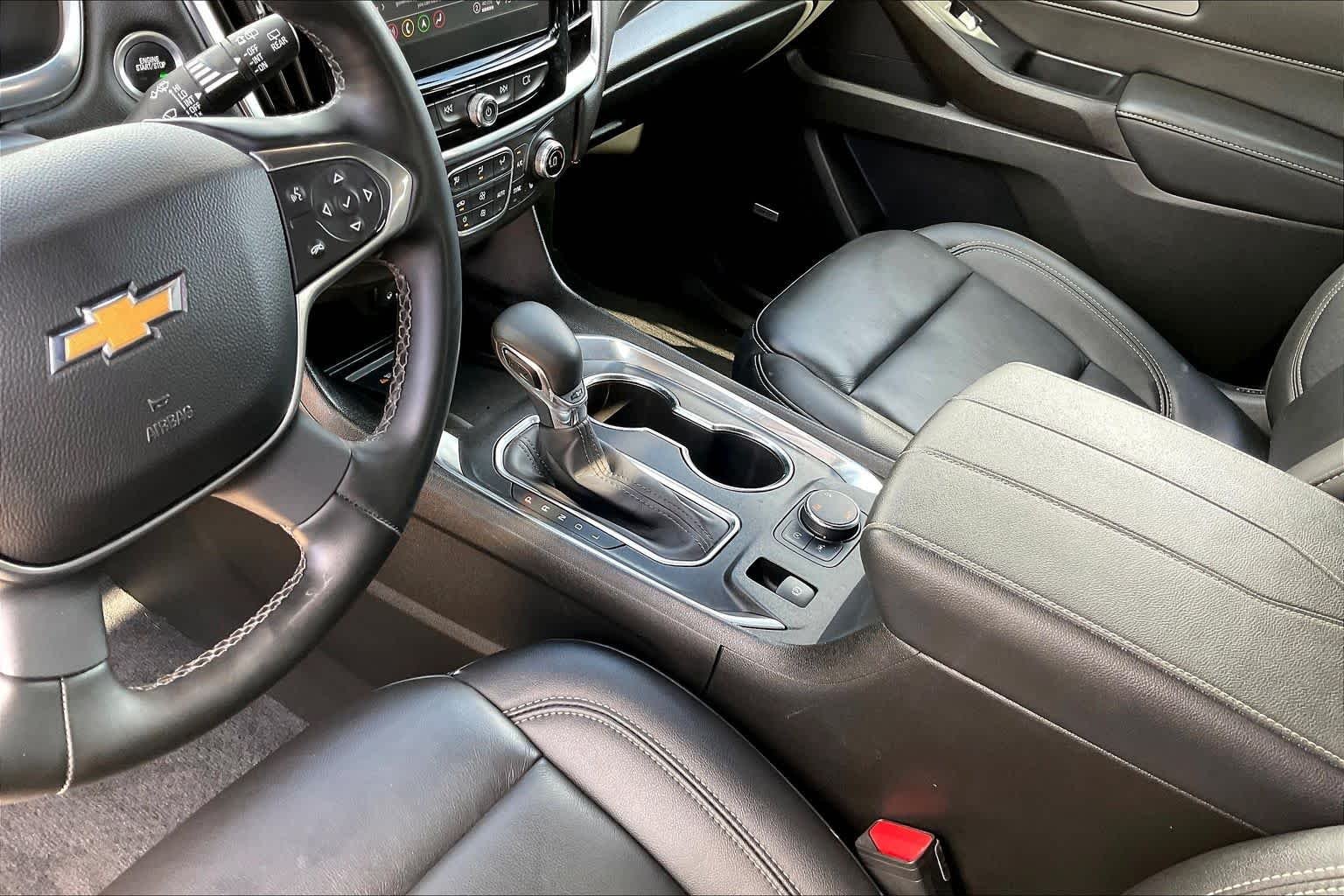 Used 2023 Mosaic Black Metallic Chevrolet LT Leather image 17