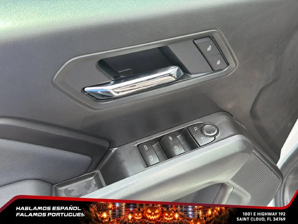 New 2026 Summit White GMC Elevation image 13