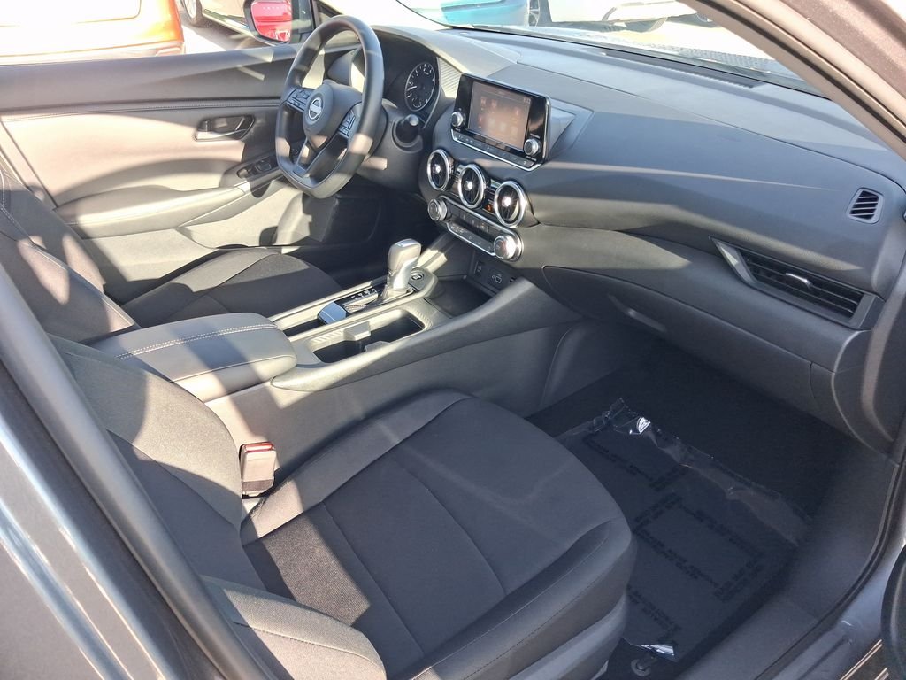 Used 2025 Gray Nissan S image 22