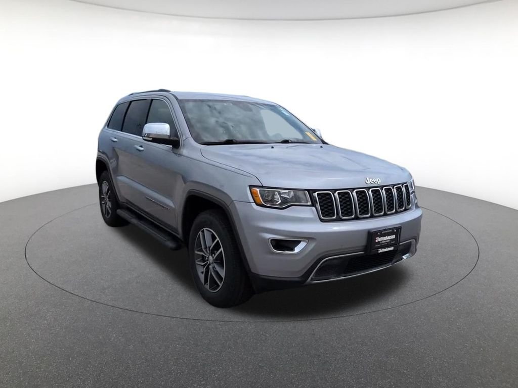 Certified Used 2018 Silver Jeep Limited image 3