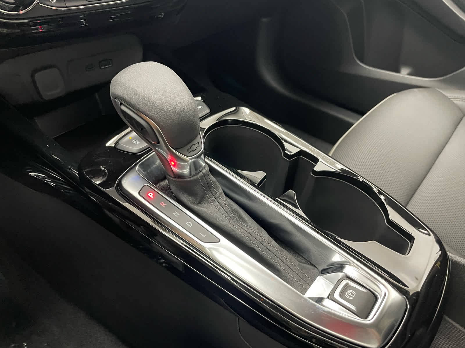 2026 Chevrolet Trax Activ - Photo 6