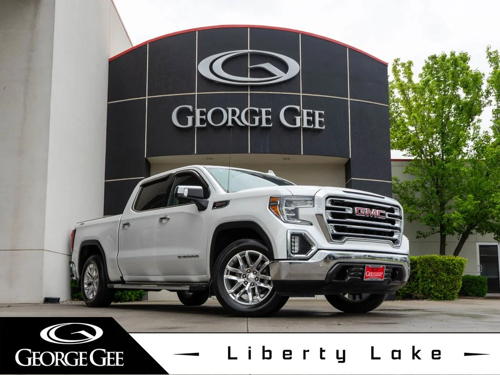 2020 GMC Sierra SLT 4WD Crew Cab Short Box's photo