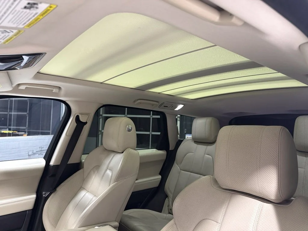 Used 2017 Blue Land Rover 3.0L V6 Supercharged HSE image 22