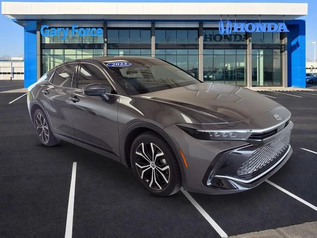 2023 Toyota Crown Limited AWD's photo