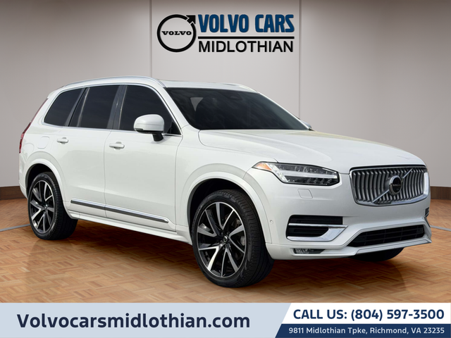 2023 Volvo XC90 B5 Plus