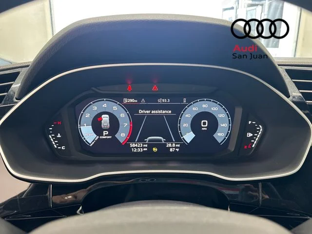 Used 2024  Audi Premium image 17
