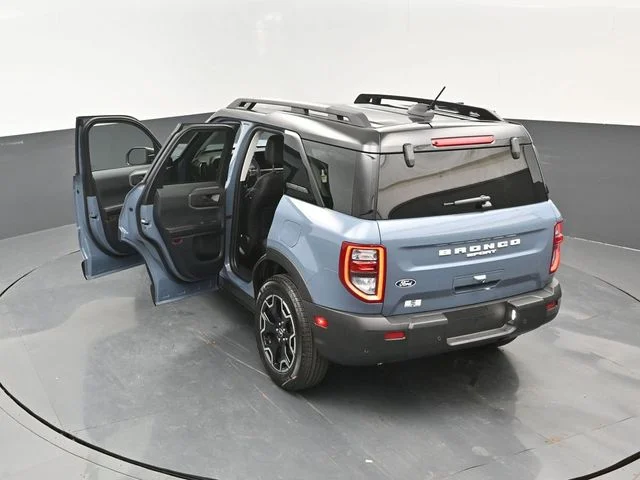 New 2026 Azure Gray Metallic Tri-Coat Ford Outer Banks® image 24