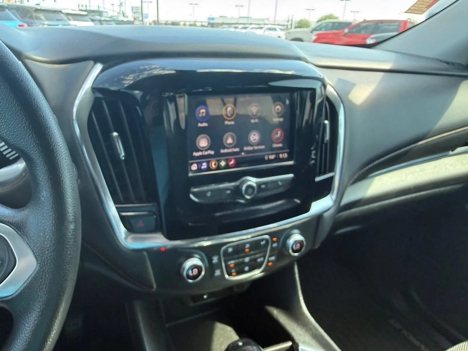 2020 Chevrolet Traverse LS - Photo 17
