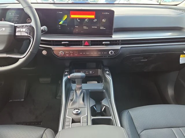 New 2026 Ivory Silver Kia S image 11