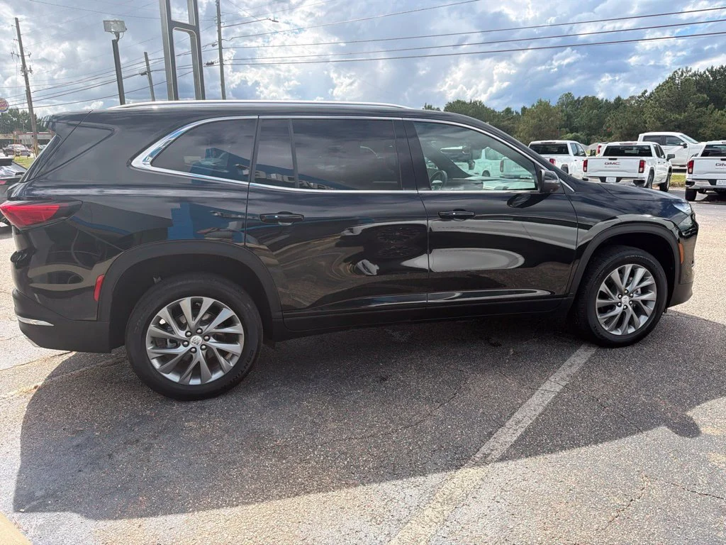 Used 2025 Ebony Twilight Metallic Buick Preferred image 6
