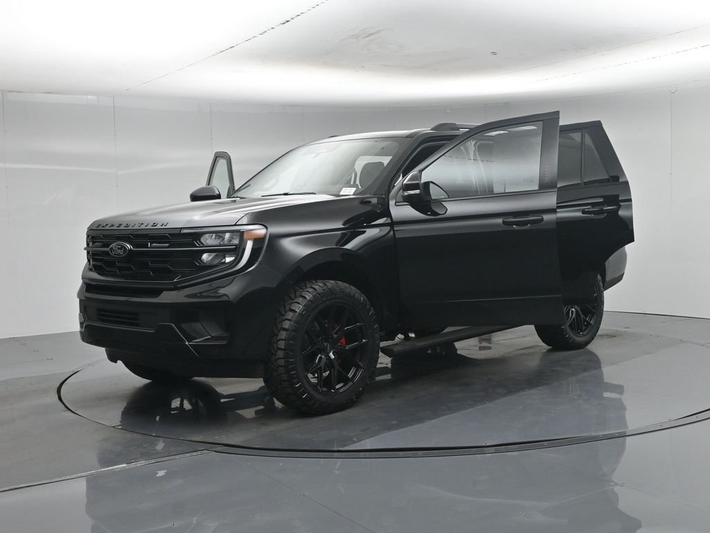 New 2026 Agate Black Metallic Ford Platinum image 34