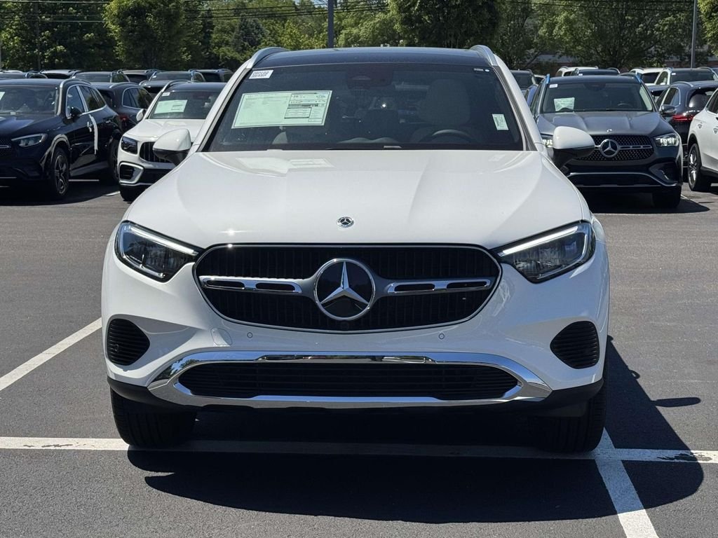 New 2026 Polar White Mercedes-Benz GLC 300 image 6
