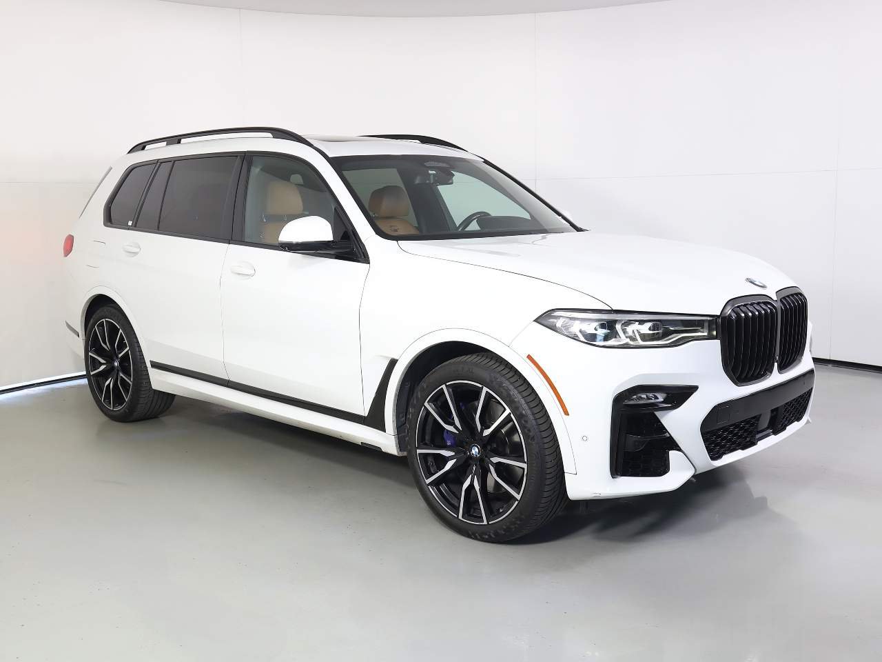 Used 2020 Alpine White BMW xDrive40i image 5