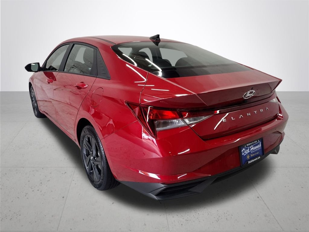 Certified Used 2023 Scarlet Red Hyundai SEL image 12
