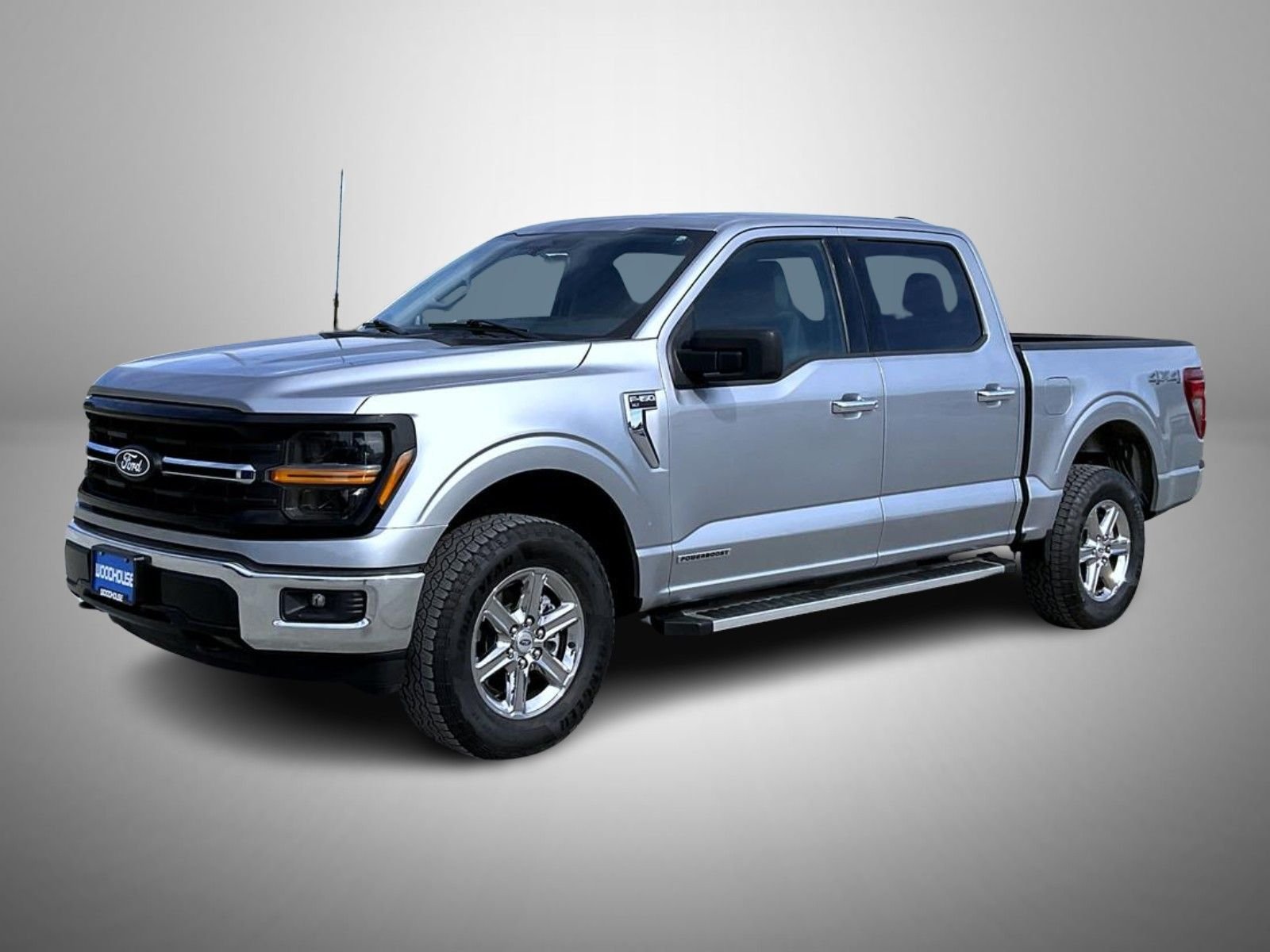 Used 2025 Silver Ford XLT image 1
